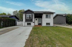 9638 112 Avenue Grande Prairie, AB T8V 3B8
