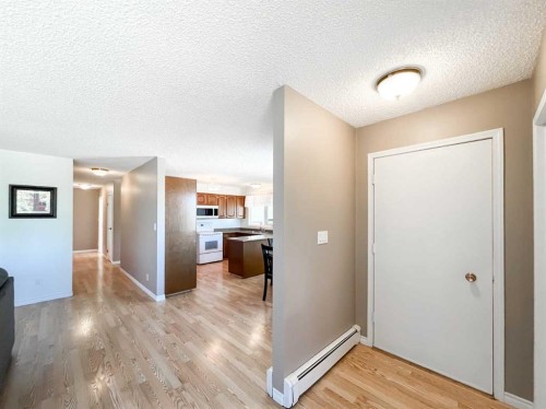 107 4 Avenue Sw, Falher, AB - Indoor Photo Showing Other Room