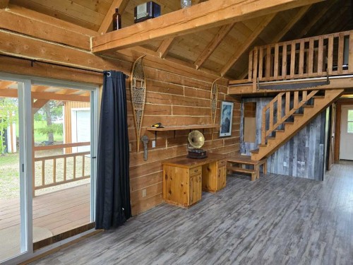 5017 50 Avenue, Berwyn, AB -  Photo Showing Other Room