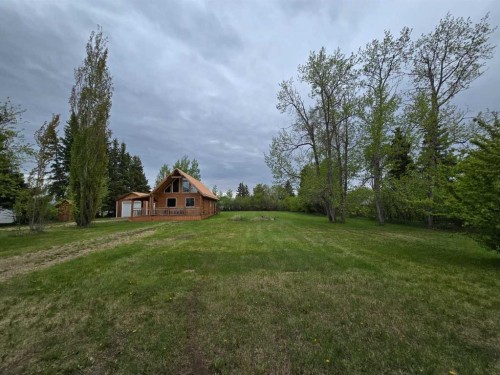 5017 50 Avenue, Berwyn, AB - Outdoor