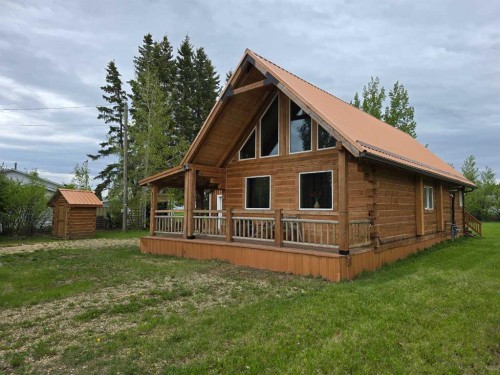 5017 50 Avenue, Berwyn, AB - Outdoor With Deck Patio Veranda