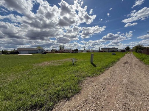 4504 46 Avenue, Rycroft, AB 