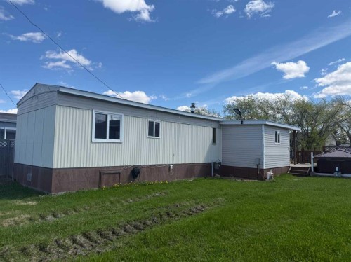 120 3 Avenue Sw, Falher, AB 