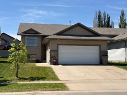 144 Pinnacle Avenue Grande Prairie, AB T8W 0A9