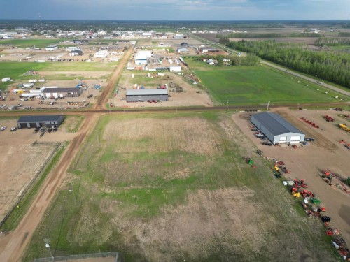 9114 & 9110 106 Ave, La Crete, AB 