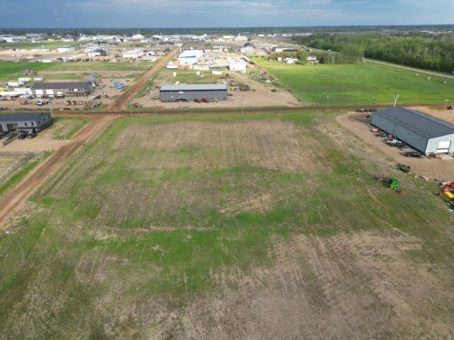 9114 & 9110 106 Ave, La Crete, AB 
