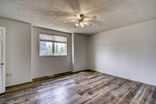 10312B 103 Street, Hythe, AB 