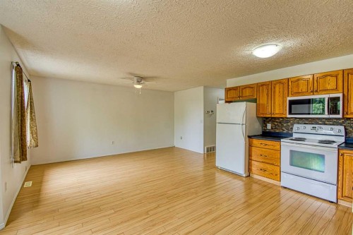 10312B 103 Street, Hythe, AB 
