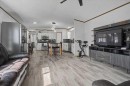 9530 112 Avenue, Clairmont, AB  - Indoor Photo Showing Living Room 