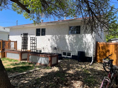 10717 103 Avenue, Fairview, AB 