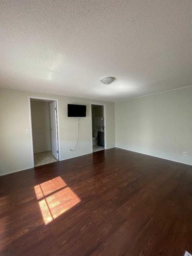 12 Dewberry Road, High Level, AB - Indoor Photo Showing Other Room