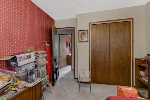 710 8Th Avenue West, Beaverlodge, AB - Indoor