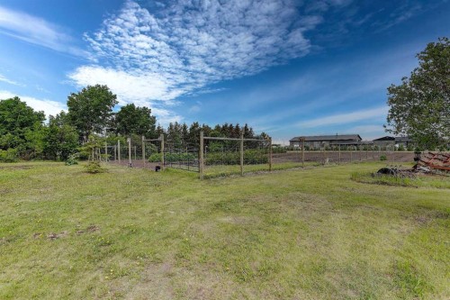 710 8Th Avenue West, Beaverlodge, AB - Outdoor With View