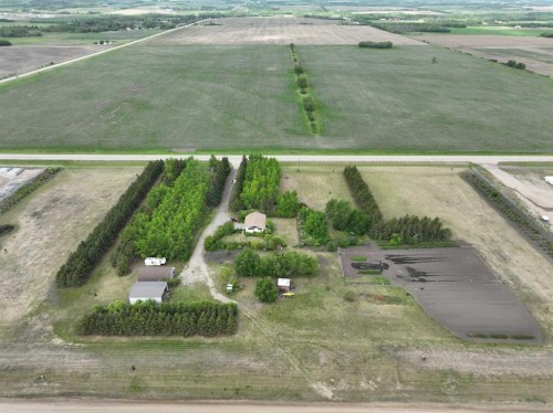 710 8Th Avenue West, Beaverlodge, AB - Outdoor With View