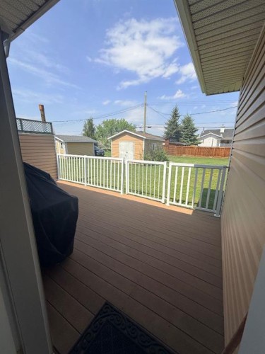 10612 97 Ave, La Crete, AB 