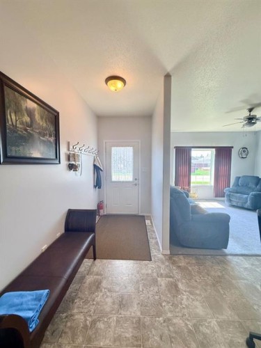 10612 97 Ave, La Crete, AB 