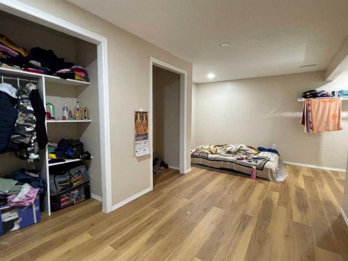 10409 106 Street, High Level, AB - Indoor