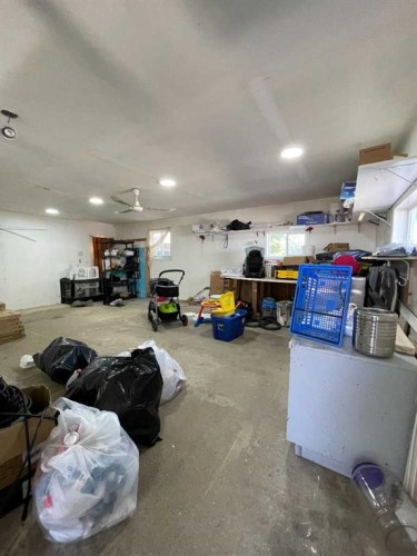 10409 106 Street, High Level, AB - Indoor Photo Showing Garage