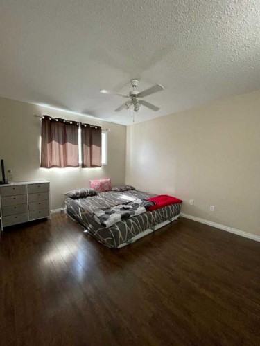 10409 106 Street, High Level, AB - Indoor Photo Showing Bedroom