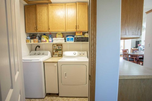 10415 106 Street, High Level, AB - Indoor Photo Showing Other Room