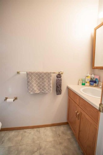 10415 106 Street, High Level, AB - Indoor Photo Showing Bedroom