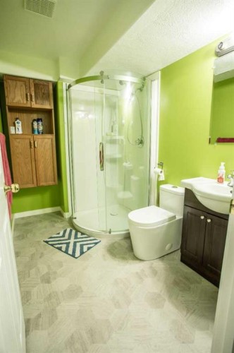 10415 106 Street, High Level, AB - Indoor
