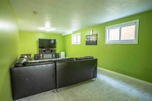 10415 106 Street, High Level, AB - Outdoor