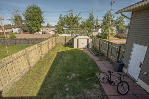 10415 106 Street, High Level, AB - Outdoor With Deck Patio Veranda With Exterior
