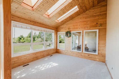 80057 712 Township, Wembley, AB - Indoor Photo Showing Other Room