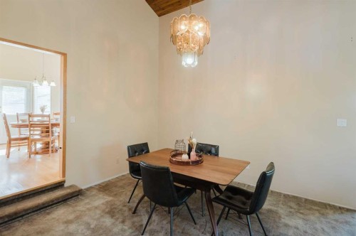 80057 712 Township, Wembley, AB - Indoor Photo Showing Dining Room