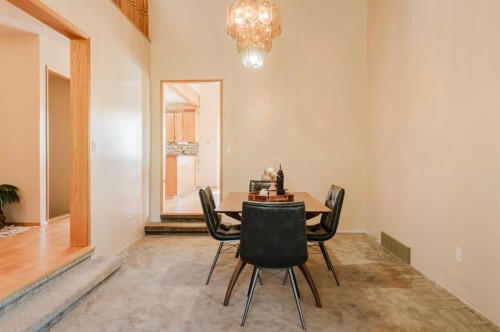 80057 712 Township, Wembley, AB - Indoor Photo Showing Dining Room