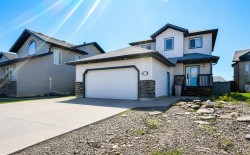 8933 114 Avenue Grande Prairie, AB T8X 1T9