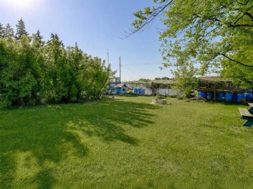 10115 99 Avenue, Bezanson, AB - Outdoor