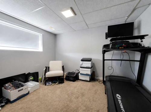 10638 Shand Avenue, Grande Cache, AB - Indoor