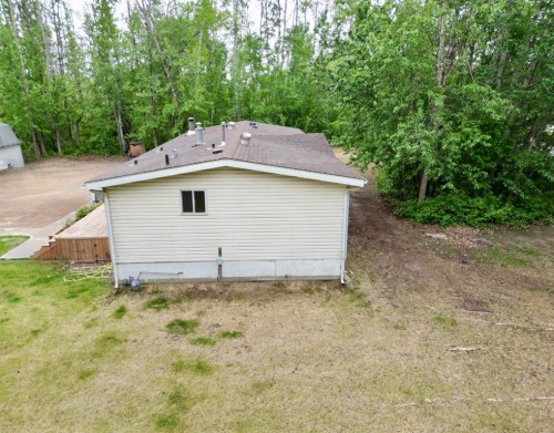 9701 95 Street, La Crete, AB 