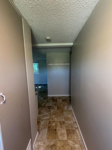 9701 95 Street, La Crete, AB 