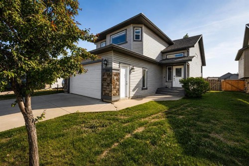 7806 114 Street  Grande Prairie, AB T8W 2T7