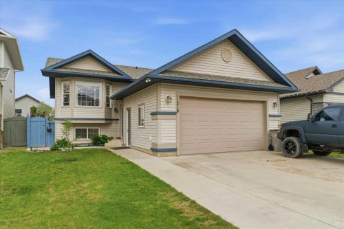 11218 76 Avenue  Grande Prairie, AB T8W 0G4