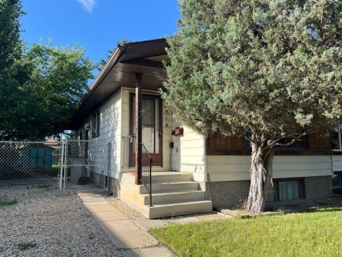 9318 70A Avenue, Grande Prairie, AB - Outdoor