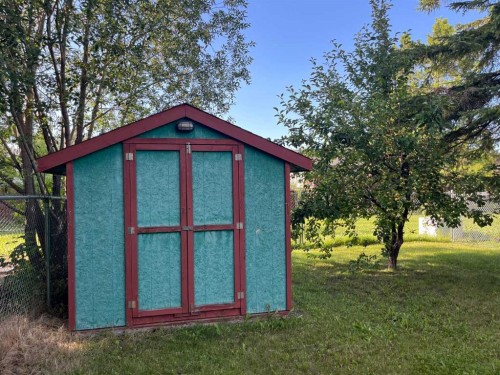 9318 70A Avenue, Grande Prairie, AB - Outdoor