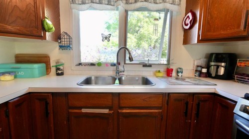 8301 94 Street, Peace River, AB 