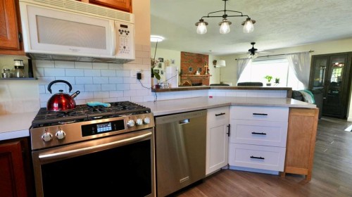 8301 94 Street, Peace River, AB 