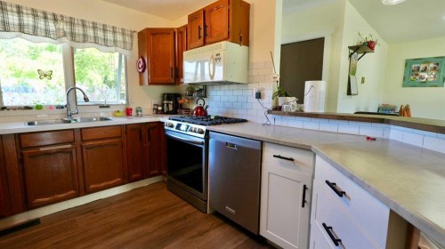 8301 94 Street, Peace River, AB 