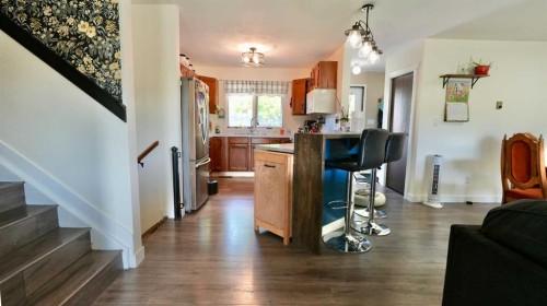8301 94 Street, Peace River, AB 