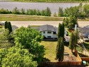 8301 94 Street, Peace River, AB 