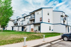 3208-7201 Poplar Drive  Grande Prairie, AB T8V 6C5