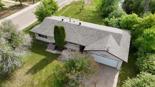 4617 Pleasantview Drive, High Prairie, AB 