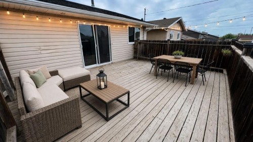 9928 93 Avenue, Wembley, AB - Outdoor With Deck Patio Veranda With Exterior