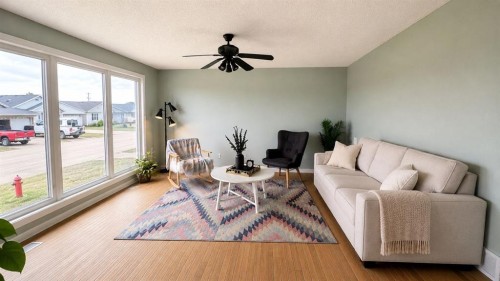 9928 93 Avenue, Wembley, AB - Indoor Photo Showing Living Room