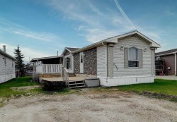 9709 110 Avenue Clairmont, AB T8X 5E1
